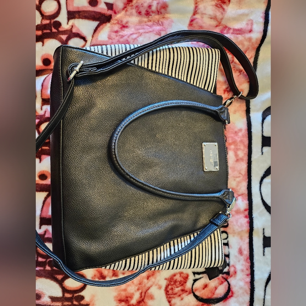 Nine West Hand Bag - Black and White
